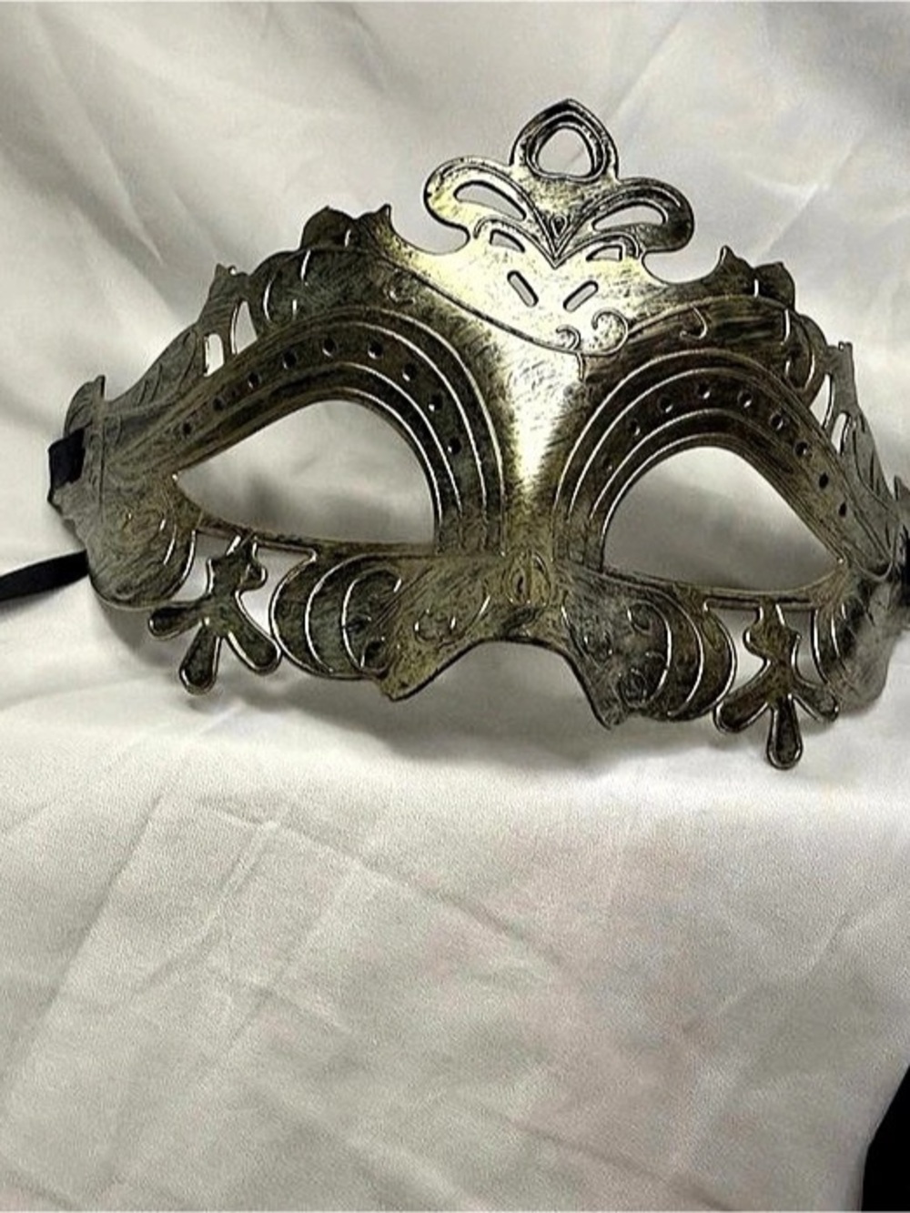 Ornate Gold Masquerade Mask